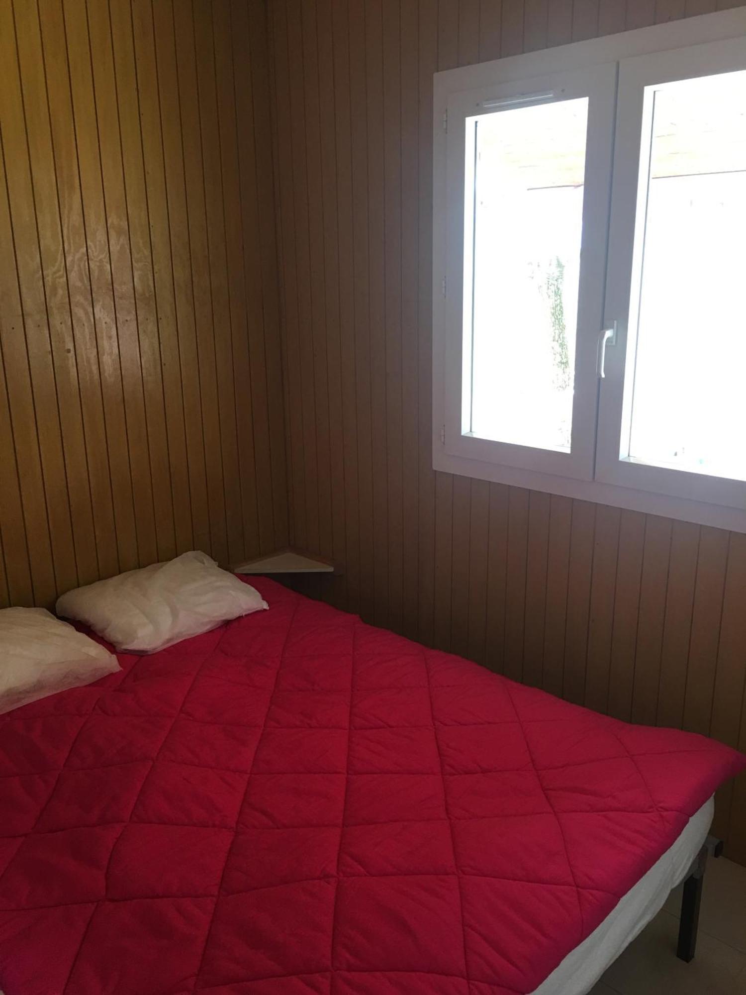 Camping Chalets Les Chenes Verts Воґ Номер фото